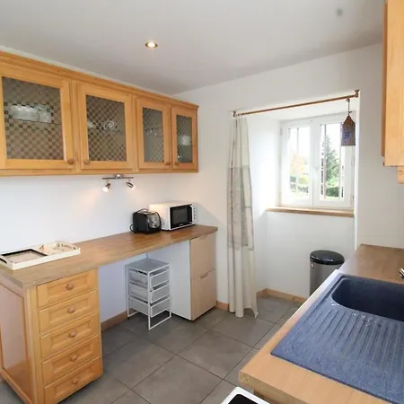 Maison De Caractere Avec Cheminee, 3 Chambres, Jardin, Proche Du Parc Des Volcans D'auvergne - Fr-1-742-574 Holiday home Lugarde
